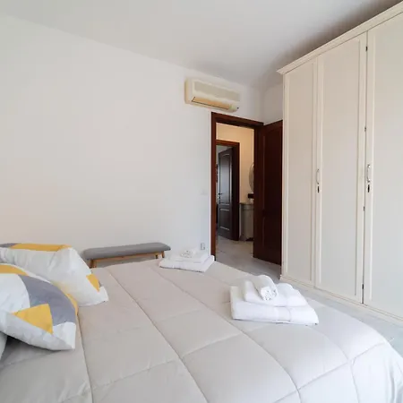 House Costantino Apartment *